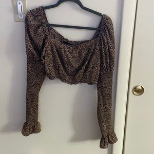 Puffy-sleeved Crop Top